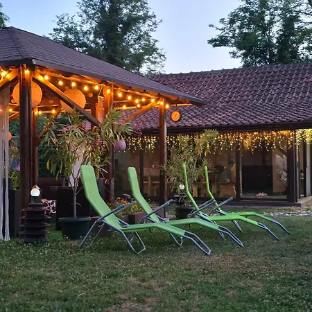 Vikendica Fruskogorski Kutak - Fruska Gora Case de vacanță