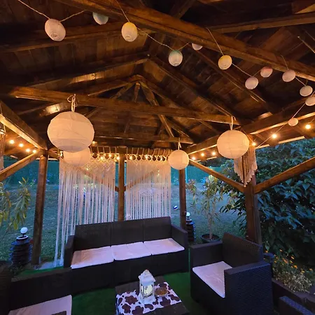 Vikendica Fruskogorski Kutak - Fruska Gora Case de vacanță *